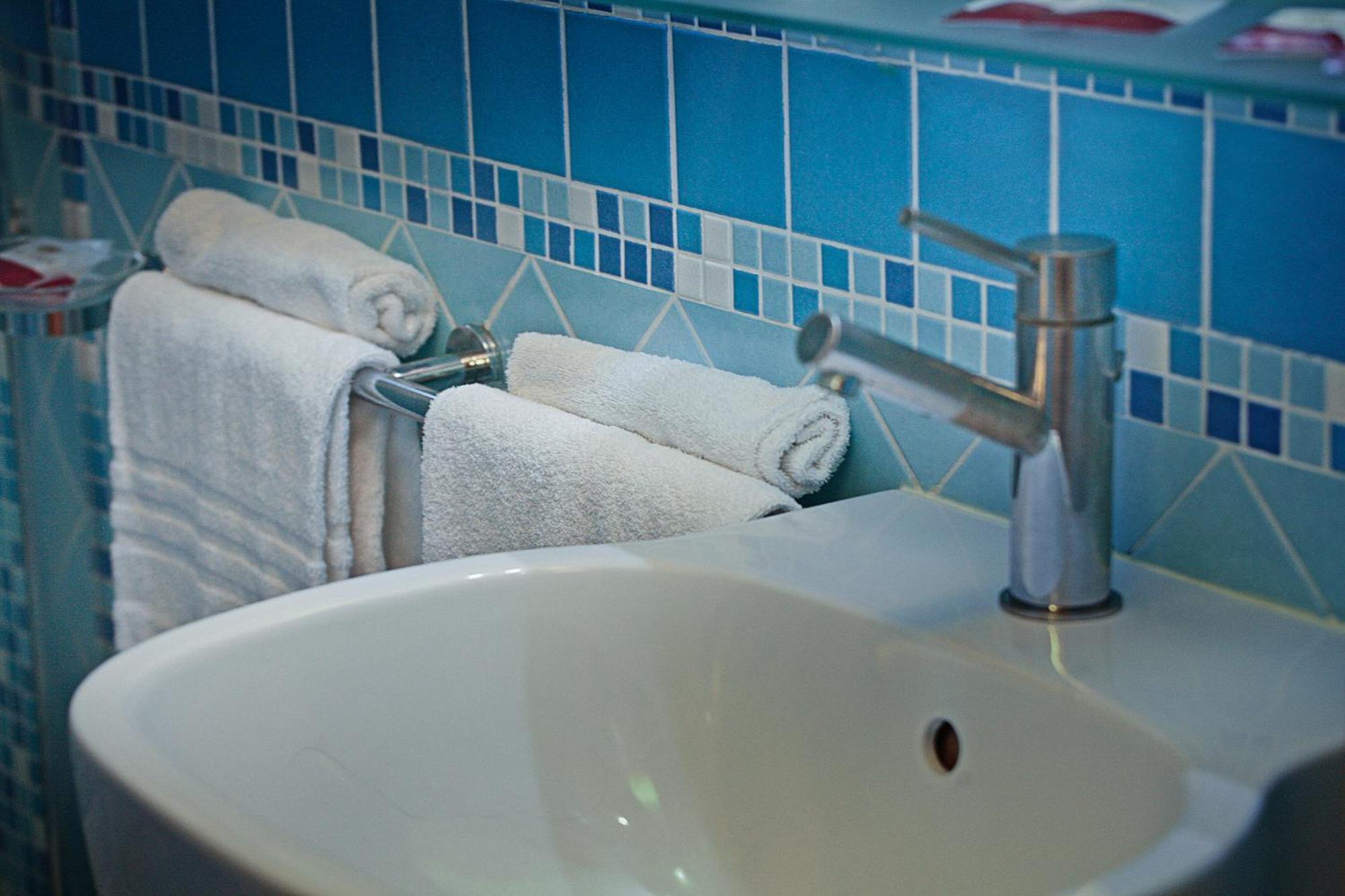 Hotel Savoia Линяно Сабиадоро Екстериор снимка