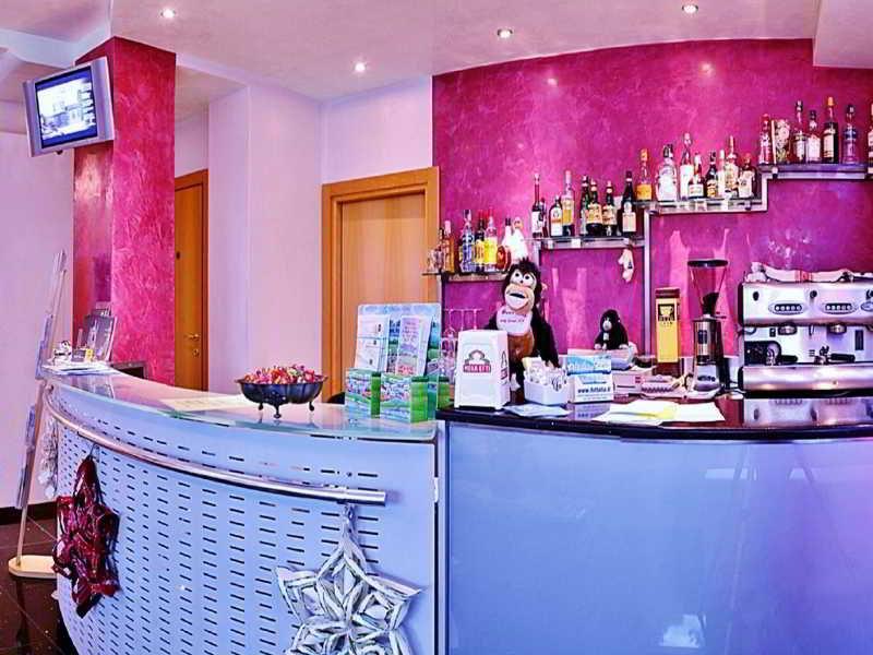 Hotel Savoia Линяно Сабиадоро Екстериор снимка