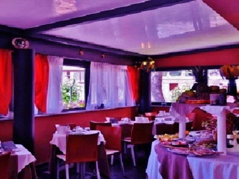 Hotel Savoia Линяно Сабиадоро Екстериор снимка
