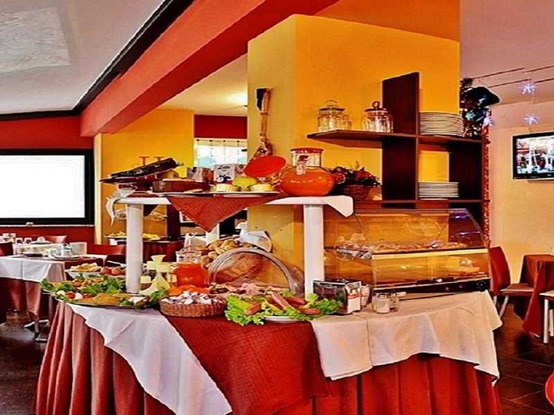 Hotel Savoia Линяно Сабиадоро Екстериор снимка
