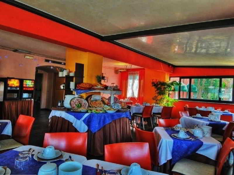 Hotel Savoia Линяно Сабиадоро Екстериор снимка