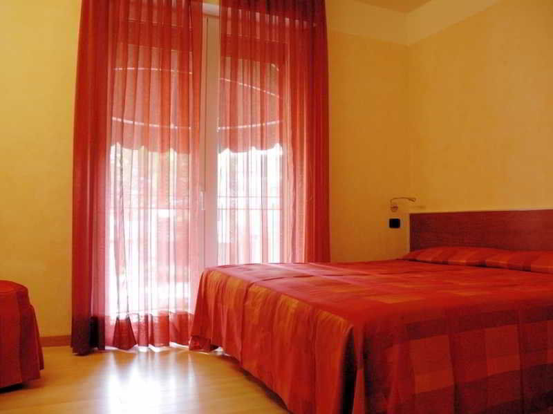 Hotel Savoia Линяно Сабиадоро Екстериор снимка